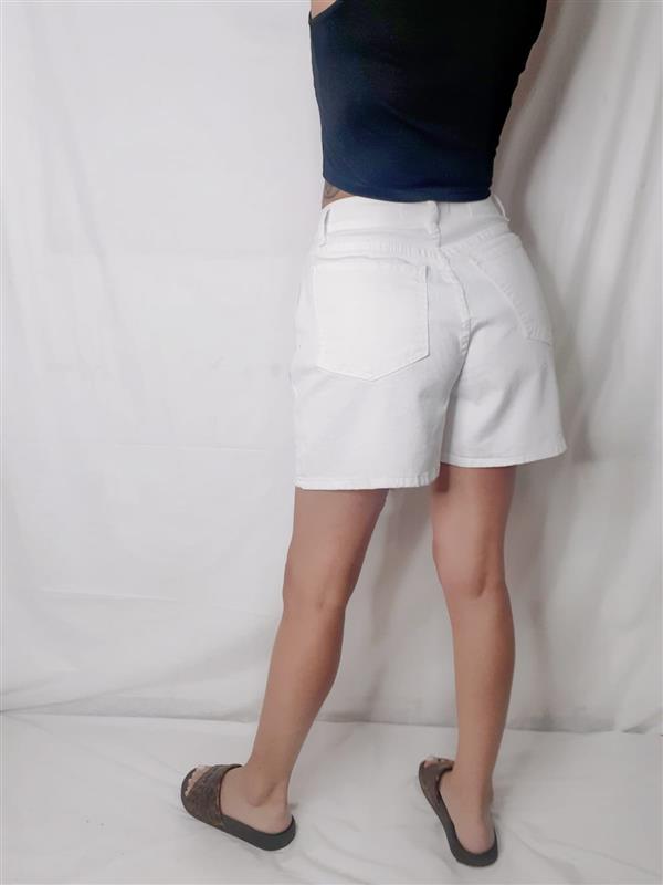 Mom White