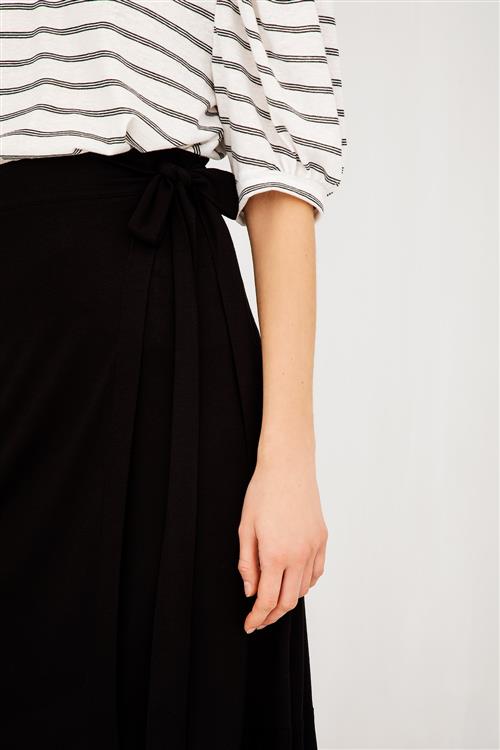 Pollera White